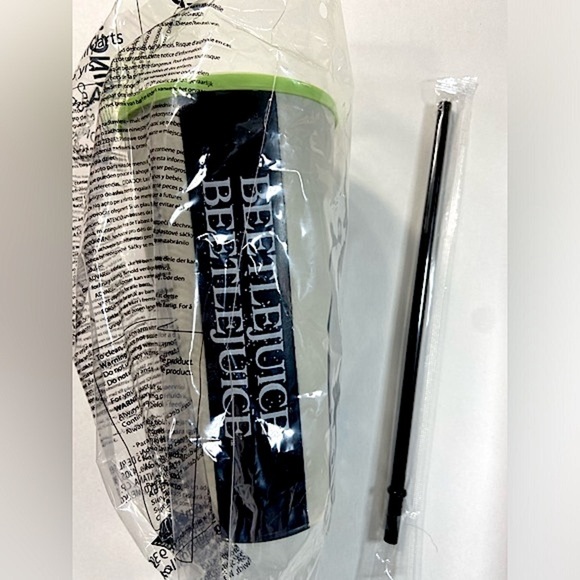 COPY - Beetlejuice Beetlejuice - Beetlejuice Suit/Bug Textured Gripper Cup w/ S… - Picture 3 of 10
